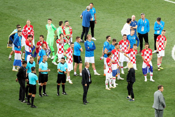 用实际的表 用实际的表