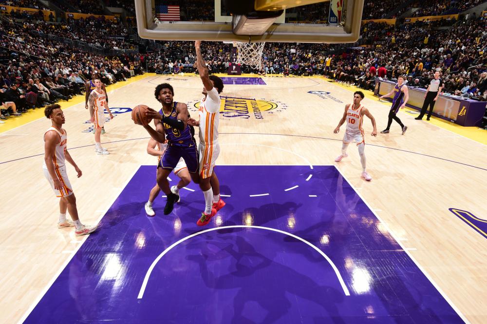 反手主动进 反手主动进