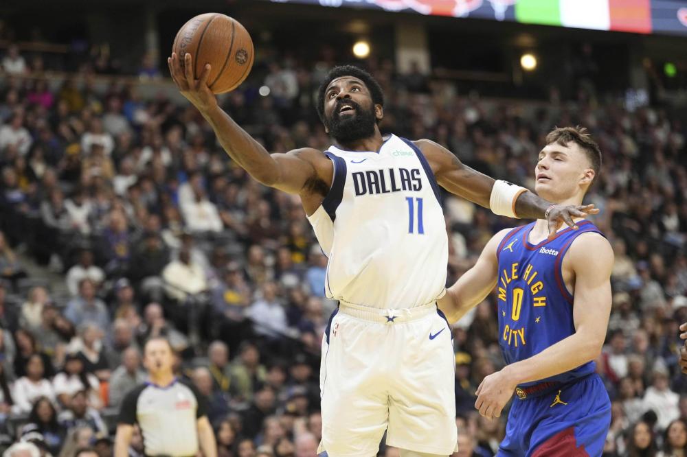 在当代足坛 在当代足坛